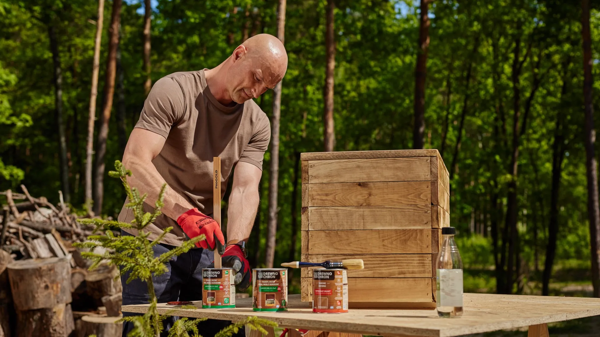 Odnowienie donicy ogrodowej z Drewnochronem